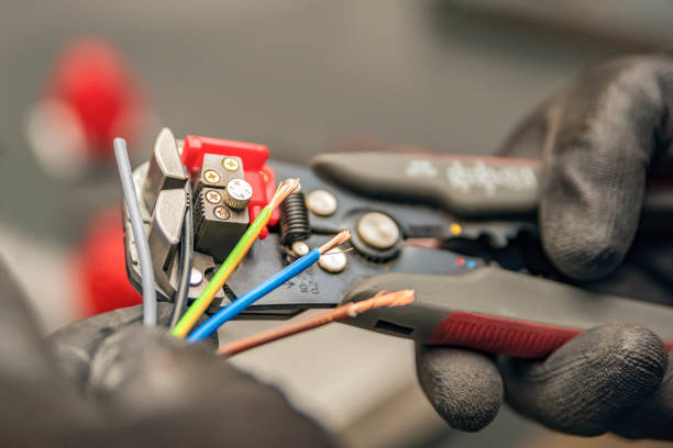 Best Electrical Installation Contractor  in Riverside, UT
